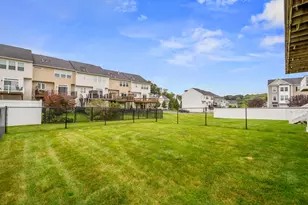 7 Roosevelt Dr, Kennedy Township, PA 15136 - Photo 33