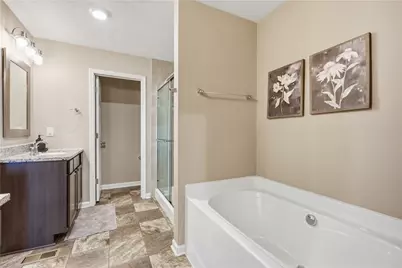 108 Dutch Creek Dr, Jackson Township, PA 16063 - Photo 15