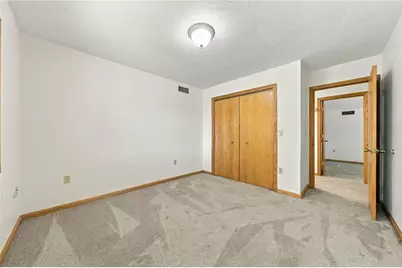 909 Clayton Dr, Hempfield Township, PA 15601 - Photo 17