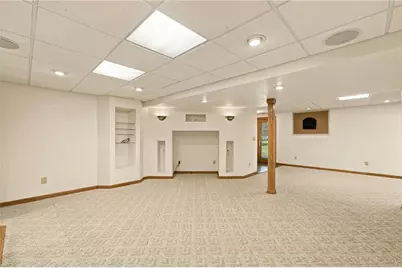 909 Clayton Dr, Hempfield Township, PA 15601 - Photo 31