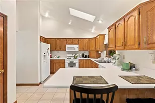 758 Harvey Ave, Greensburg, PA 15601 - Photo 9