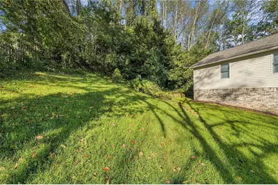 758 Harvey Ave, Greensburg, PA 15601 - Photo 33