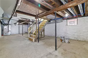 125 Hawkins Ave, Pittsburgh, PA 15214 - Photo 25