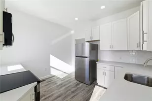 125 Hawkins Ave, Pittsburgh, PA 15214 - Photo 9