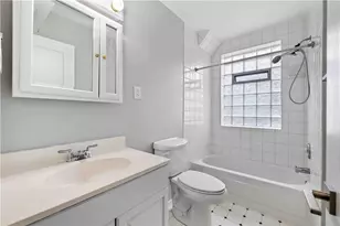 237 Glen Caladh St, Pittsburgh, PA 15207 - Photo 11