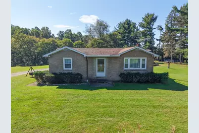 95 Maplewood Rd, Perry Township, PA 15486 - Photo 1