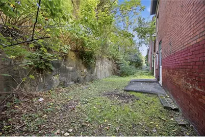 638 Airbrake Ave, Wilmerding, PA 15148 - Photo 29