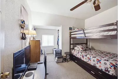 638 Airbrake Ave, Wilmerding, PA 15148 - Photo 17
