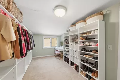9735 McCutcheon Ave, Pittsburgh, PA 15237 - Photo 17