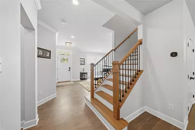 325 Crest Ln, Adams Township, PA 16046 - Photo 13