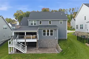 325 Crest Ln, Adams Township, PA 16046 - Photo 39