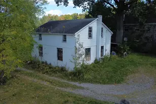 275 S Duffy Rd, Twp of But NW, PA 16001 - Photo 5