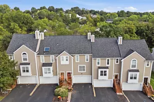 2655 Hunters Point Dr, Pittsburgh, PA 15090 - Photo 45