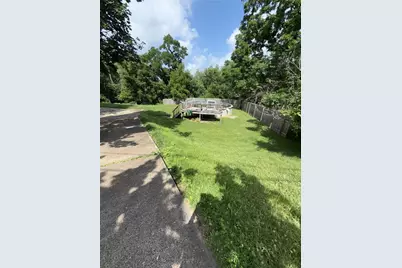 3 Arnold Dr, Pittsburgh, PA 15147 - Photo 5