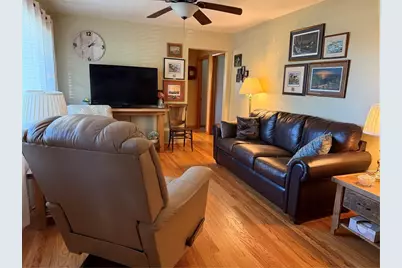 619 S Mercer Avenue, Hermitage, PA 16148 - Photo 9