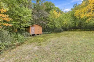 162 White Pne Ln, Shade Township, PA 15924 - Photo 41