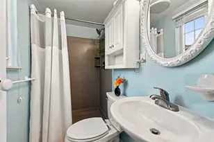 335 Sunridge Dr, Economy, PA 15042 - Photo 21