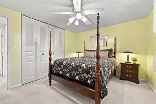 335 Sunridge Dr, Economy, PA 15042 - Photo 19
