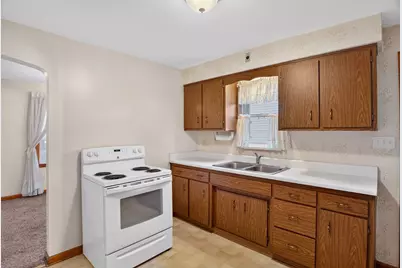 642 Dewey Avenue, Bridgeville, PA 15017 - Photo 9