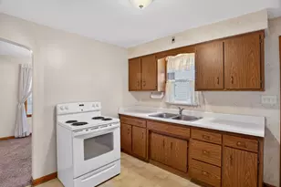 642 Dewey Ave, Bridgeville, PA 15017 - Photo 9