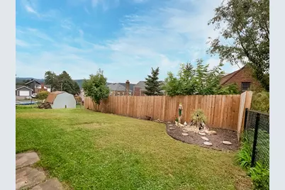 413 Charles Avenue, New Kensington, PA 15068 - Photo 5