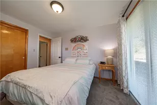 2423 Manown Rd, Forward Township, PA 15063 - Photo 19
