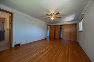 449 Colonial Dr, Monroeville, PA 15146 - Photo 25