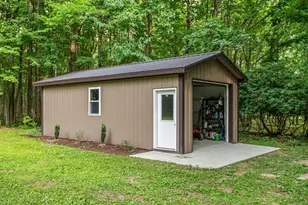 243 Oneida Mine Rd, Brush Val-Buffington, PA 15748 - Photo 43
