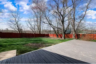 431 Sunset Dr, Center Township, PA 16001 - Photo 33