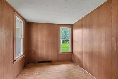 3917 Station Rd, Shenango Township, PA 16101 - Photo 7