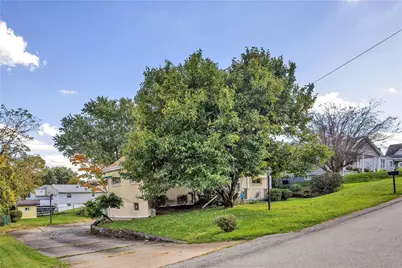 2207 Warren Avenue, North Huntingdon, PA 15642 - Photo 23