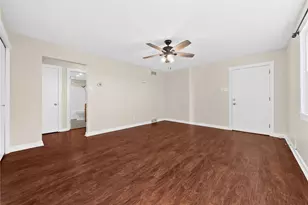 2331 McKees Rocks Rd, Robinson Twp, PA 15136 - Photo 11