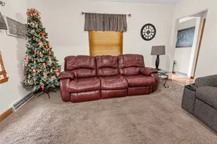 428 Lawnview Ave, Neshannock Township, PA 16105 - Photo 5