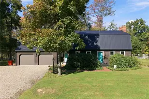 108 Hamilton St, White Township, PA 15701 - Photo 1