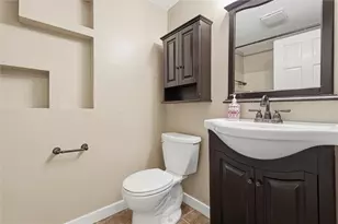 1806 Vollmer Dr, Pittsburgh, PA 15116 - Photo 25