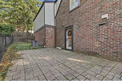 1806 Vollmer Dr, Pittsburgh, PA 15116 - Photo 41