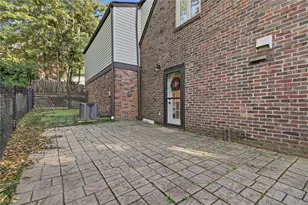 1806 Vollmer Dr, Pittsburgh, PA 15116 - Photo 41