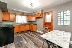 3545 Colby St, Pittsburgh, PA 15214 - Photo 9