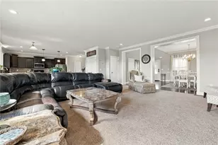 215 Horse Shoe Dr, Findlay Township, PA 15026 - Photo 13