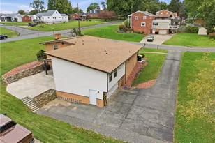 1342 Long Ave, Bethel Park, PA 15102 - Photo 37