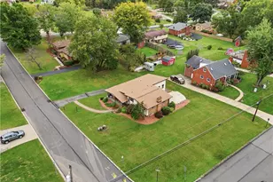1342 Long Ave, Bethel Park, PA 15102 - Photo 3