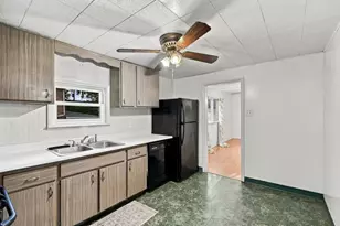 61 State St, Baden, PA 15005 - Photo 11