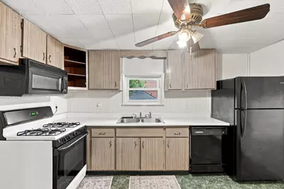 61 State Street, Baden, PA 15005 - Photo 7