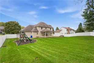 109 Bayberry Dr, Buffalo Township, PA 16055 - Photo 5