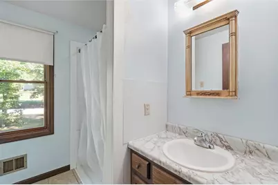 402 Golden Grove Rd, Baden, PA 15005 - Photo 25