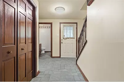 402 Golden Grove Rd, Baden, PA 15005 - Photo 5