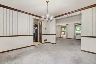 402 Golden Grove Rd, Baden, PA 15005 - Photo 9