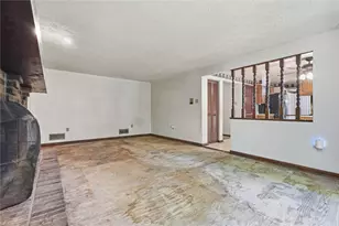 402 Golden Grove Rd, Economy, PA 15005 - Photo 17