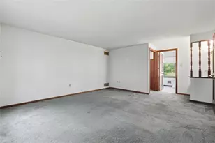 402 Golden Grove Rd, Economy, PA 15005 - Photo 23