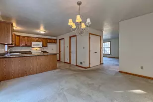 120 Park Ln, Greensburg, PA 15601 - Photo 7